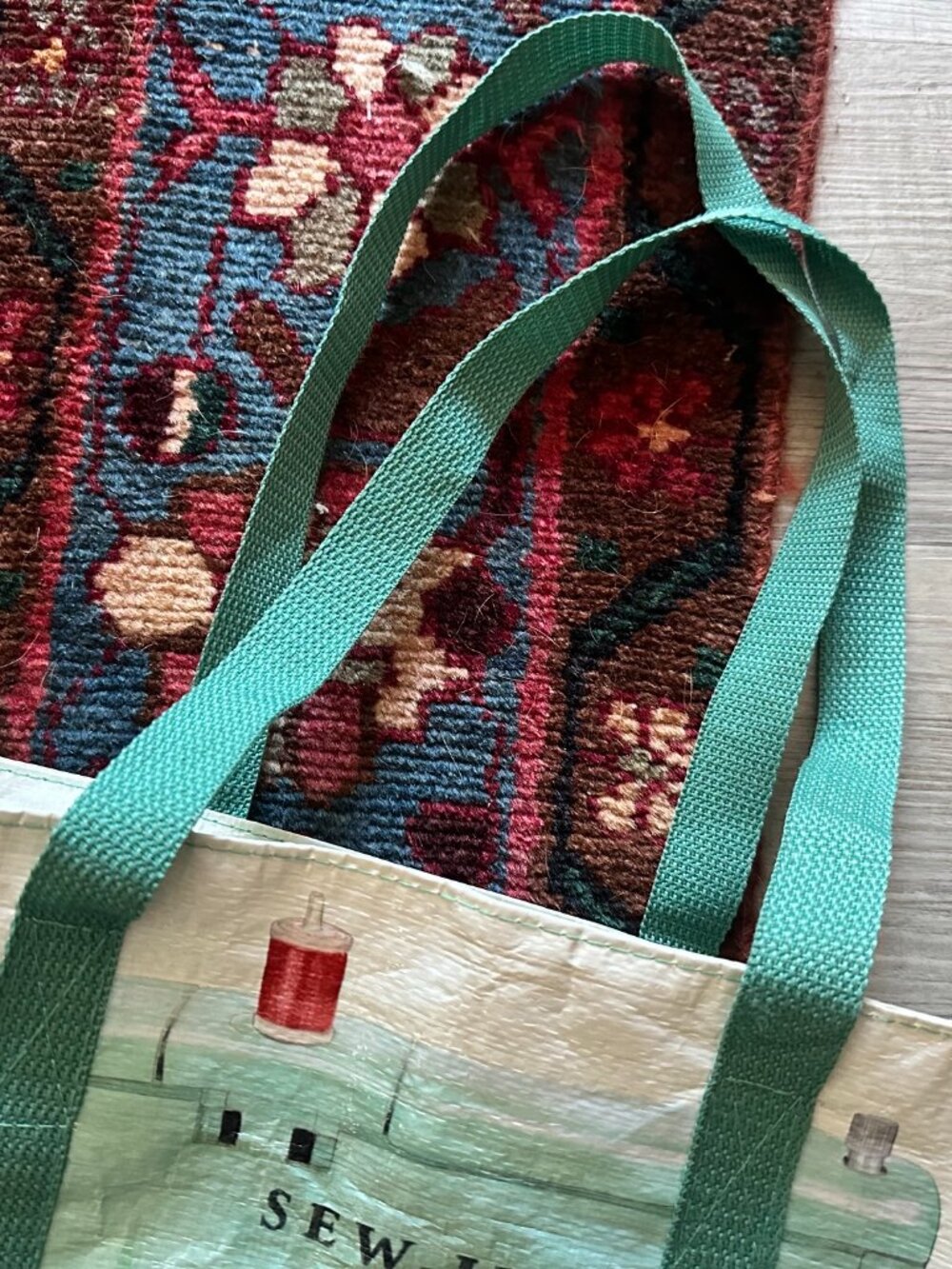 Blue Q Sewing Machine Shoulder Tote with Zipper - 2000s Design - Picture 3 of 8